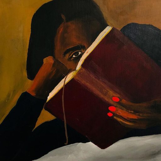 Tableau de Danielle McKinney représentant une jeune femme noire allongée et lisant. L’image a été modifiée pour être en noir et blanc, l’original étant en couleur. 